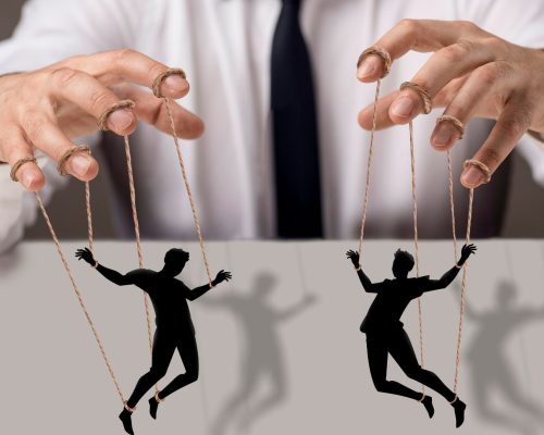 PERILAKU MANIPULATIF